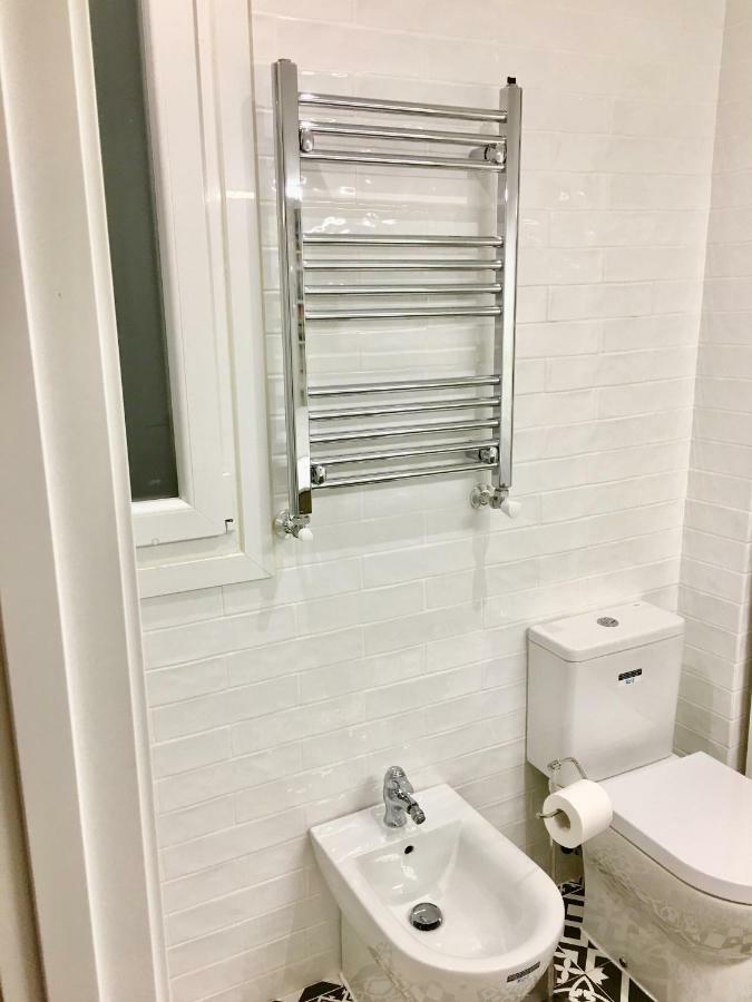 Apartamento Estilo Nordico En Malasana Madrid Eksteriør billede